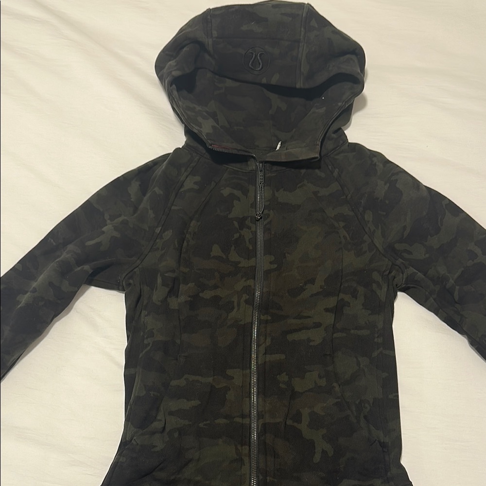 Lululemon scuba hoodie camo